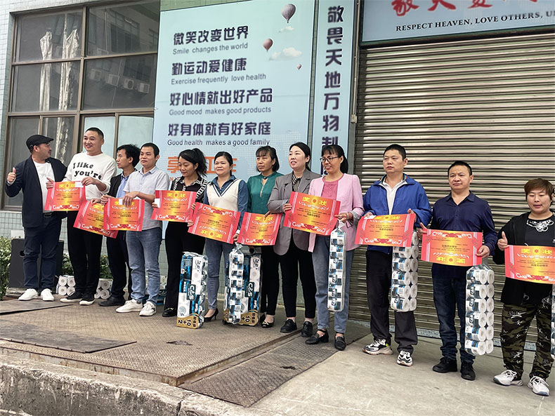 背包生产厂家-门徒娱乐
人努力拼搏精神