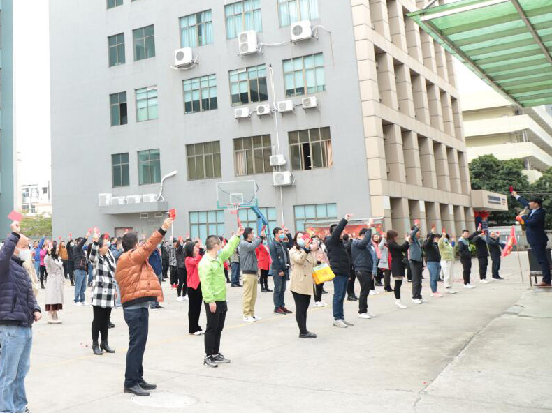 双肩包厂广东门徒娱乐
科技,背包厂家,背包定制.jpg 双肩包厂广东门徒娱乐
科技,背包厂家,背包定制.jpg